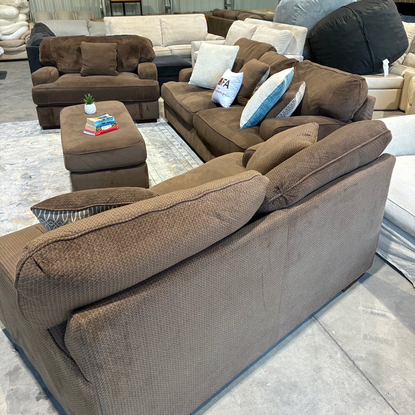 Brown Living Room Dogs Set