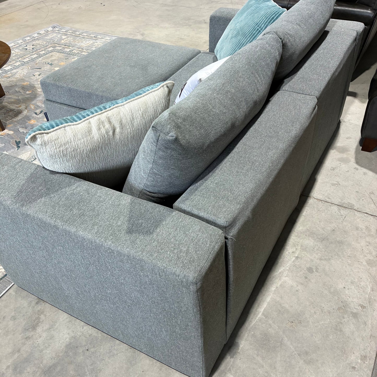 Gray Sofa & Ottoman/Chaise Elephant in a box