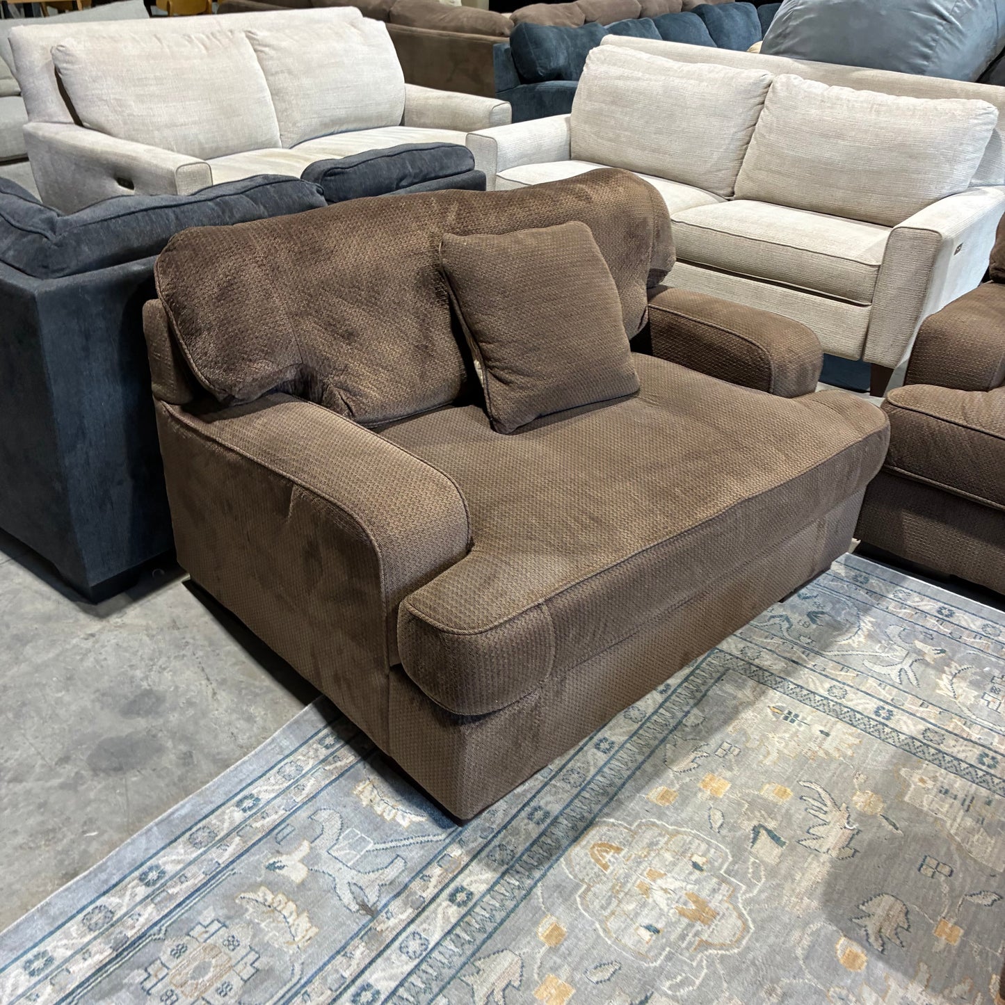 Brown Living Room Dogs Set