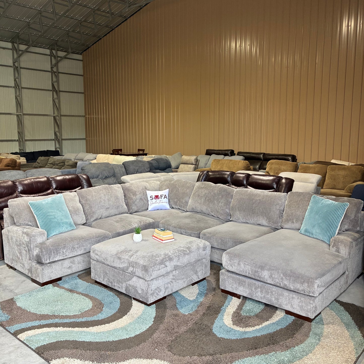 Gray Chaise Sectional & Storage Ottoman