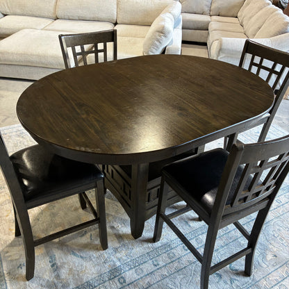 Dining Room Table and Chairs