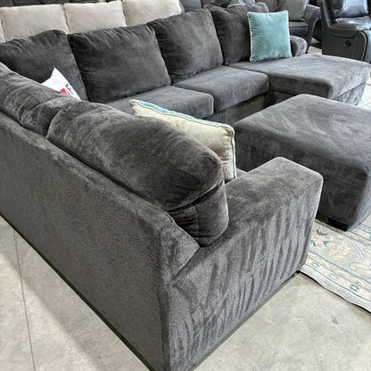 Charcoal Gray Chaise Sectional & Ottoman