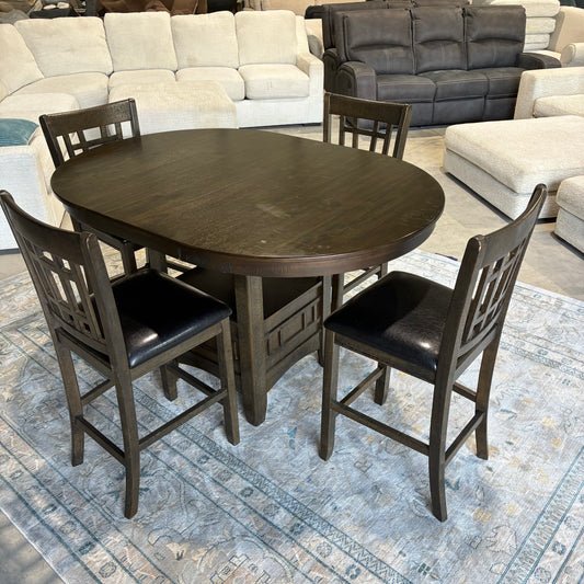 Dining Room Table and Chairs