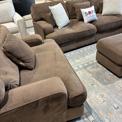 Brown Living Room Dogs Set