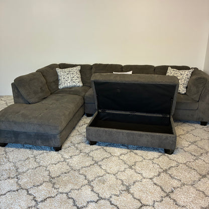 Gray L Sectional & Storage Ottoman