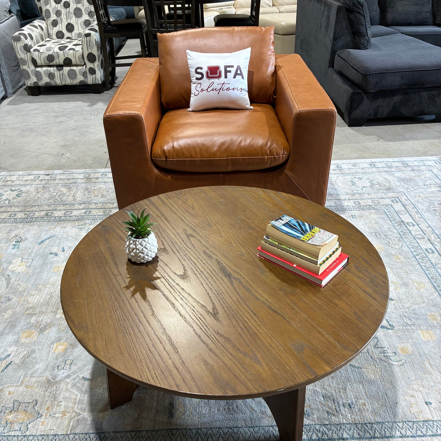 Casterly Dawson Leather Swivel Chair