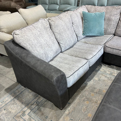 Gray Chaise Sectional & Ottoman
